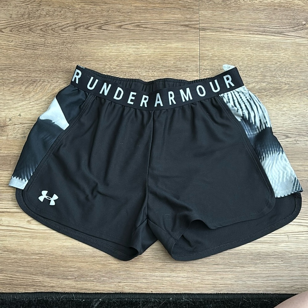 ⭐️UA shorts⭐️